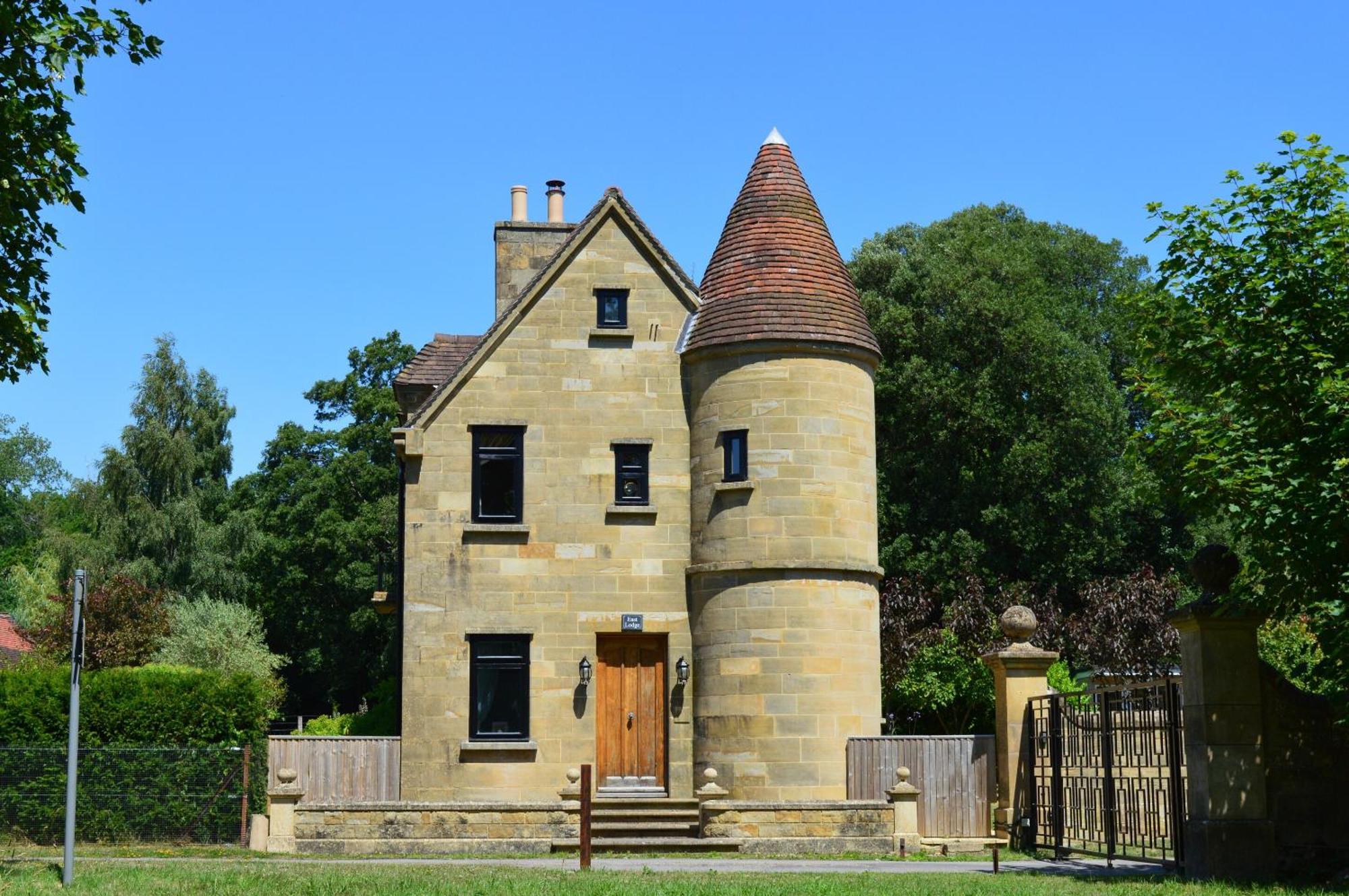 East Lodge Bolney Exterior foto